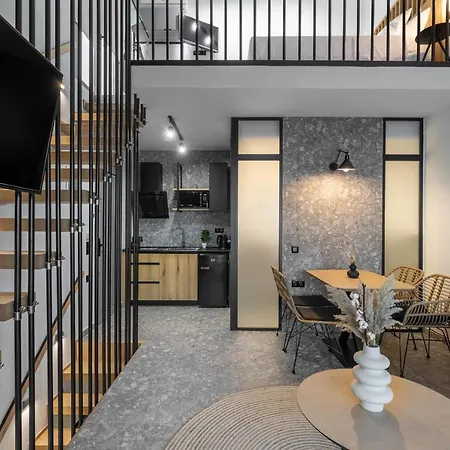 The 8 Keys アパートホテル スカラ・ポタミアス