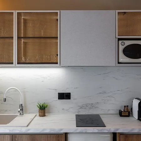 アパートホテル The 8 Keys