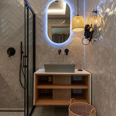 アパートホテル The 8 Keys スカラ・ポタミアス