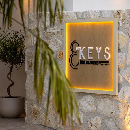 アパートホテル The 8 Keys スカラ・ポタミアス