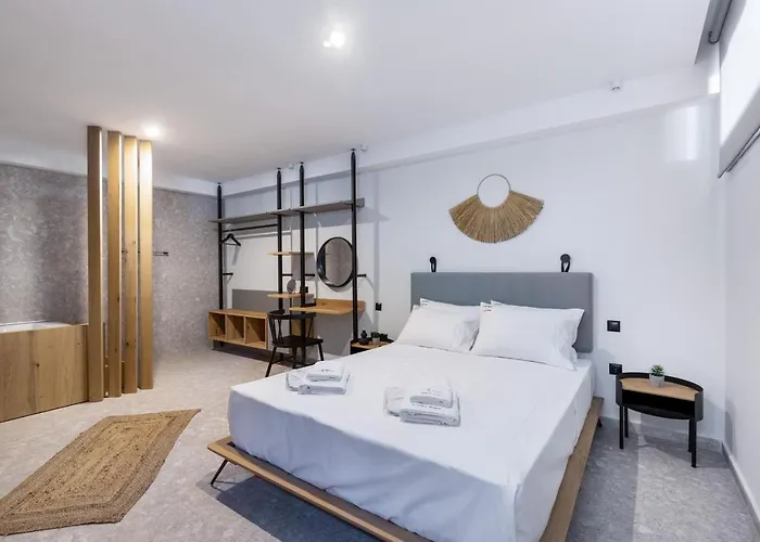 The 8 Keys Apartahotel 4*