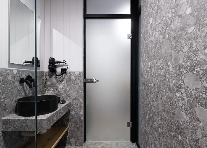 Apartahotel The 8 Keys