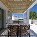 Aparthotel The 8 Keys 4*