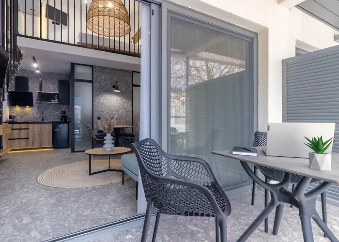 Appart hôtel The 8 Keys 4*